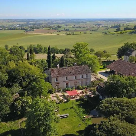 Campo de lujo Crusoé Beaumont-de-Lomagne
