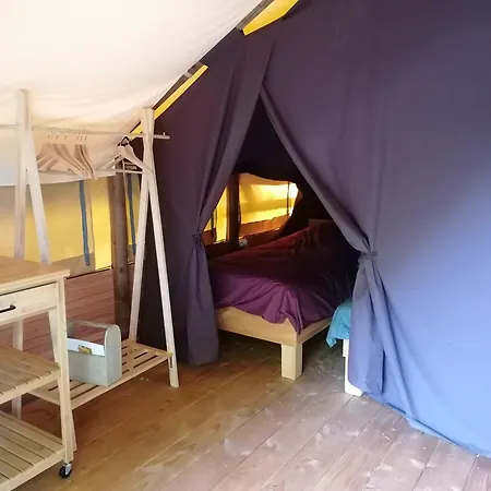 Crusoe Luxuszelt Beaumont-de-Lomagne